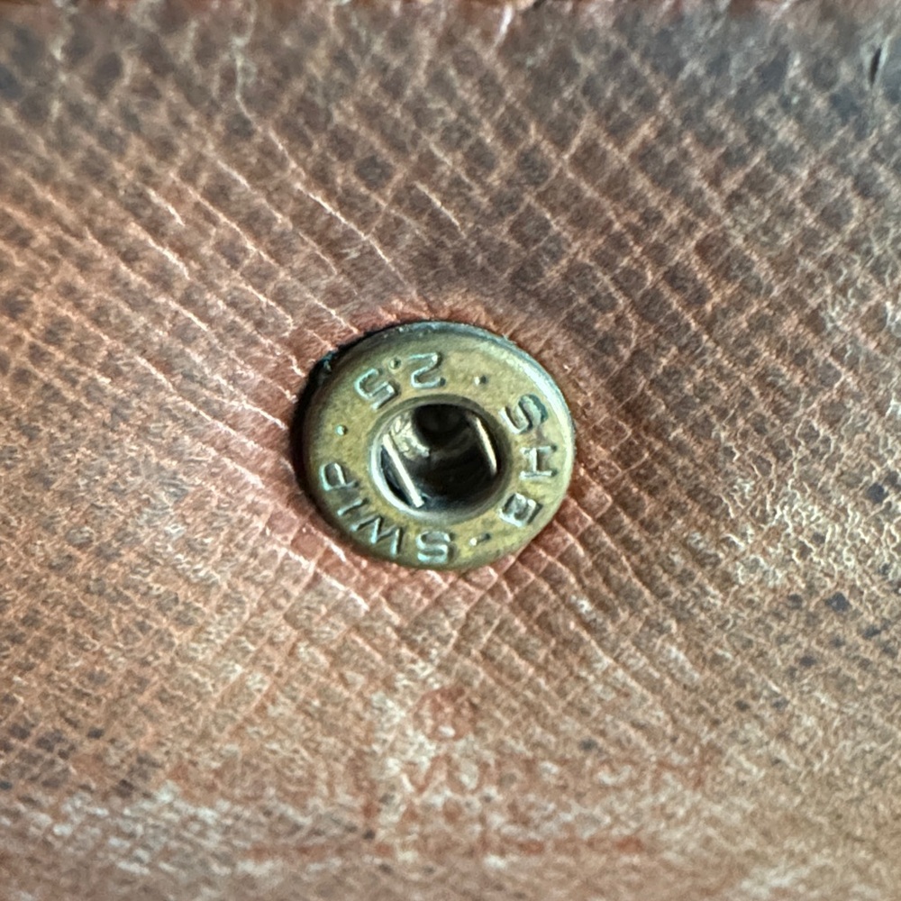 Louis Vuitton Monogram Sarah Wallet - Picture 7 of 12